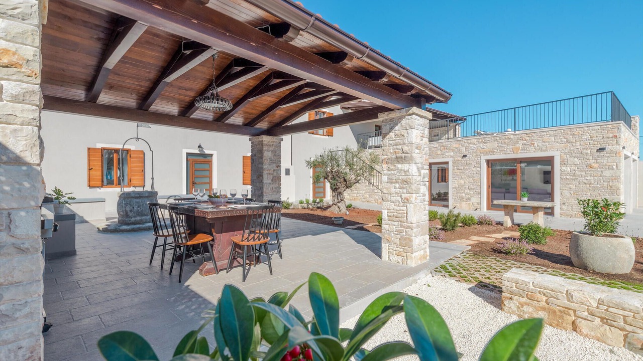 Photo of Outdoor in Valtura