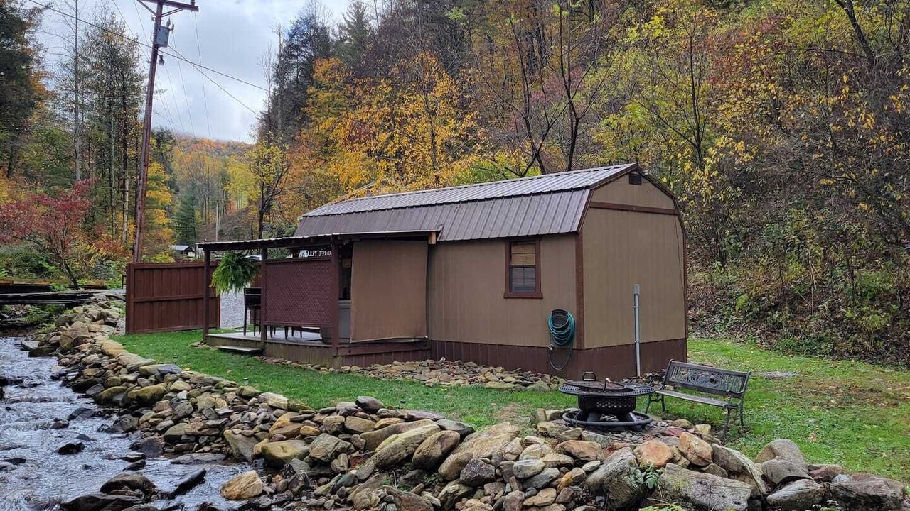 Photo of Outdoor in Flag Pond