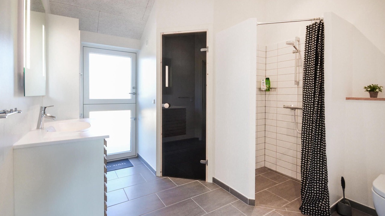 Photo of Bathroom in Klitmoller