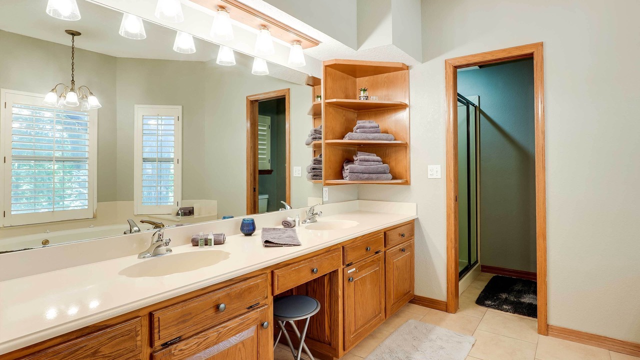 Photo of Bathroom in Beaver Shores