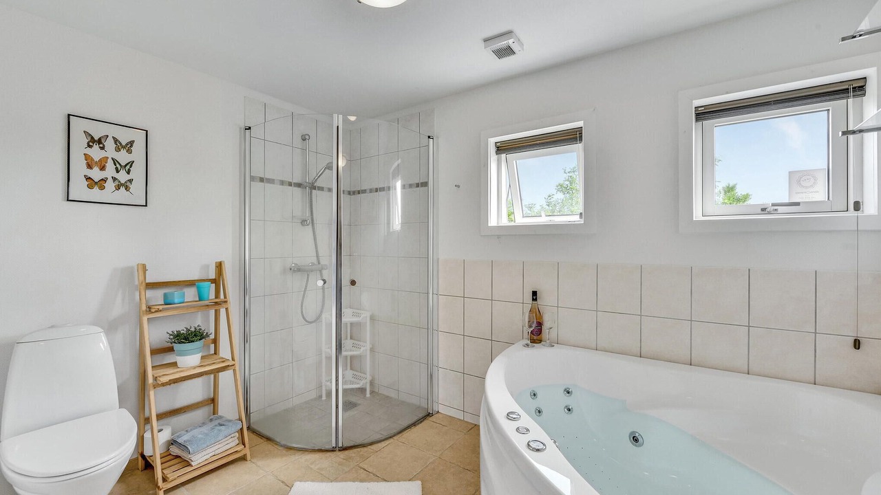 Photo of Bathroom in Skaven Strand