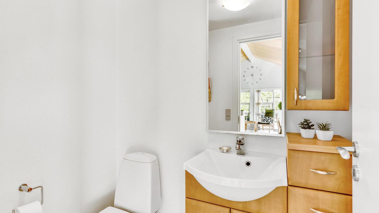 Photo of Bathroom in Skaven Strand