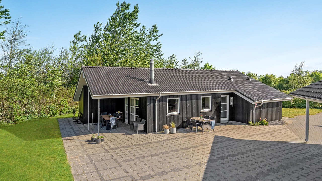 Photo of Outdoor in Skaven Strand
