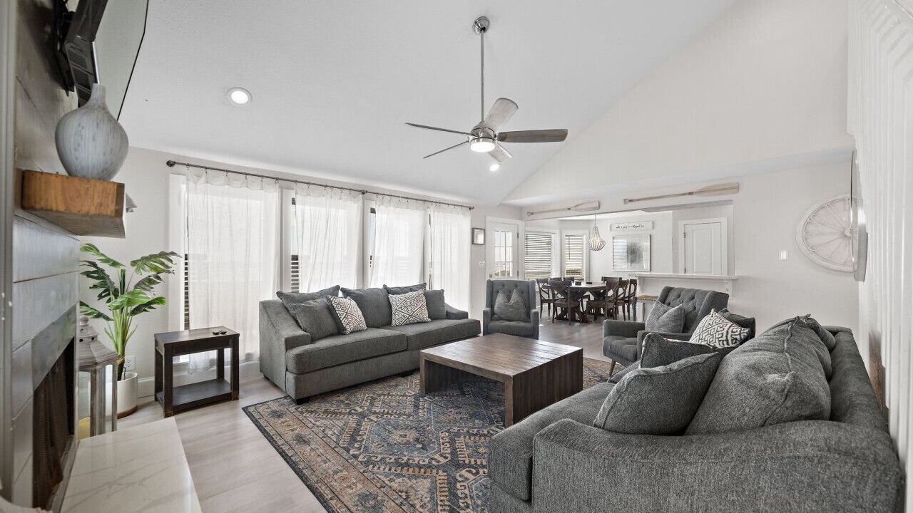 Photo of Bedroom in Miramar