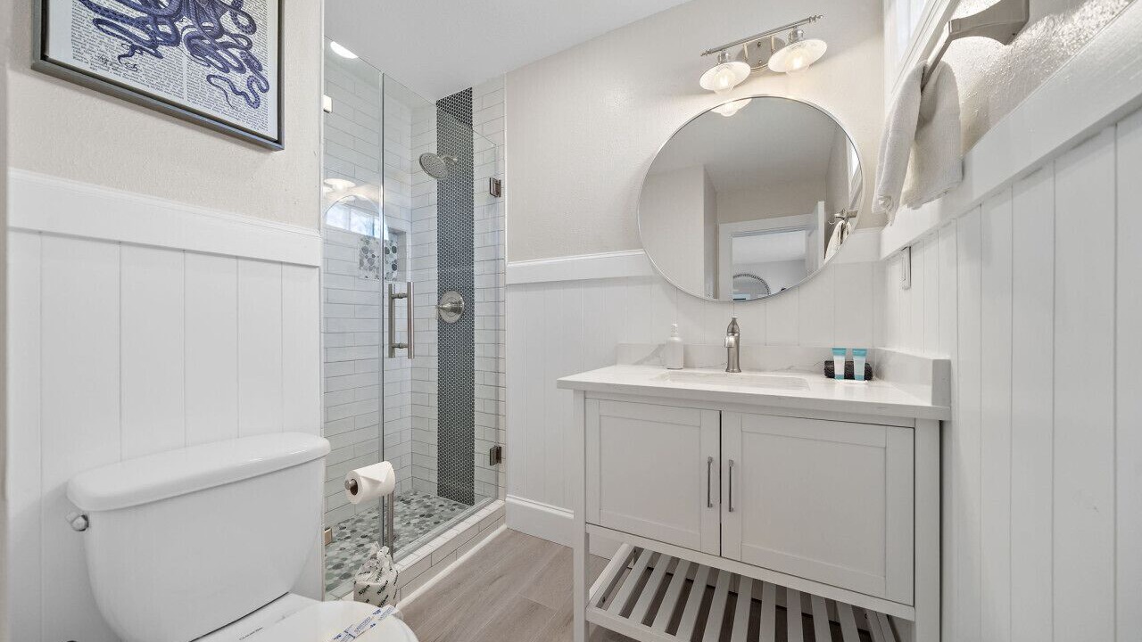 Photo of Bathroom in Miramar