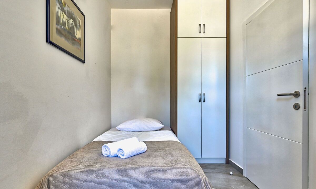 Photo of Bedroom in Novalja