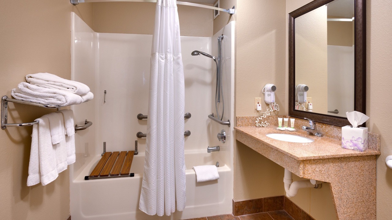 Photo of Bathroom in Rogers