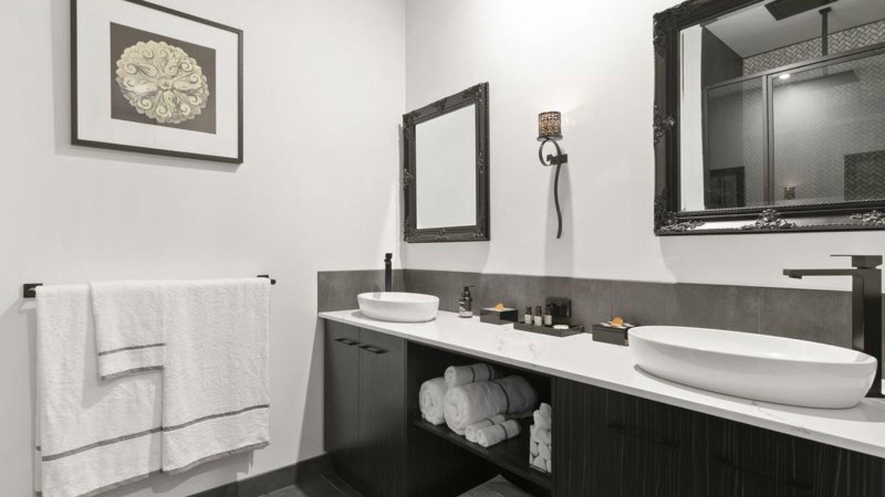 Photo of Bathroom in Meeniyan