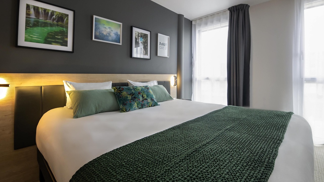 Photo of Bedroom in Plescop