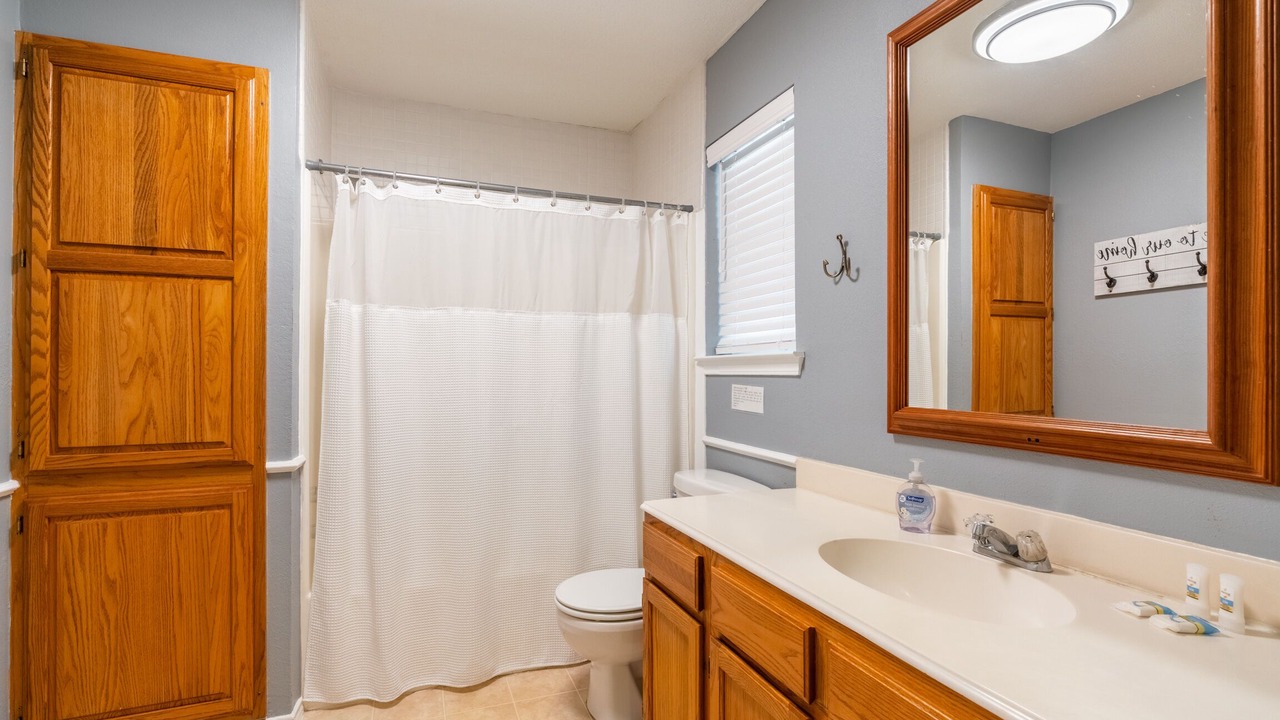 Photo of Bathroom in Yantis