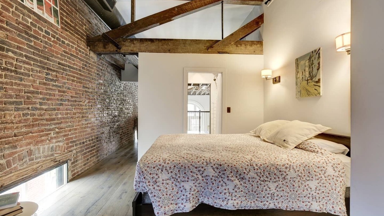 Photo of Bedroom in Shaw