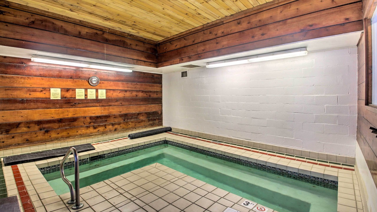 Photo of Others in Lincoln