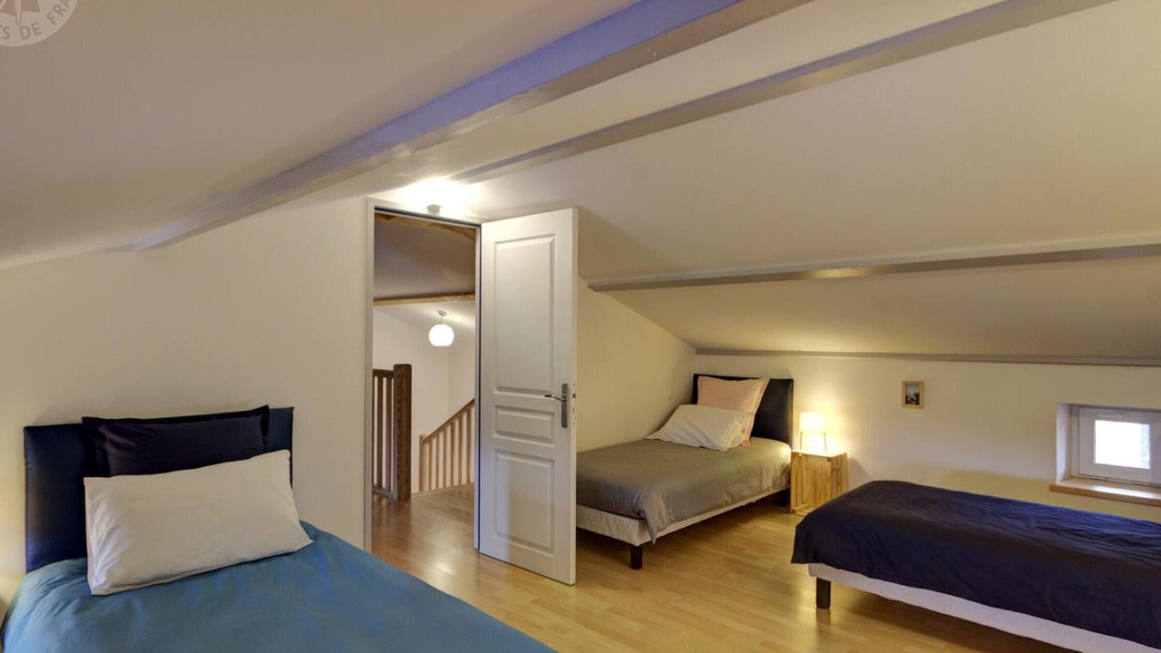 Photo of Bedroom in Saint-Hilaire-Cusson-la-Valmitte