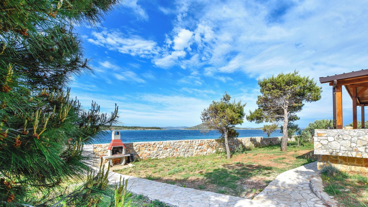 Photo of Outdoor in Tkon