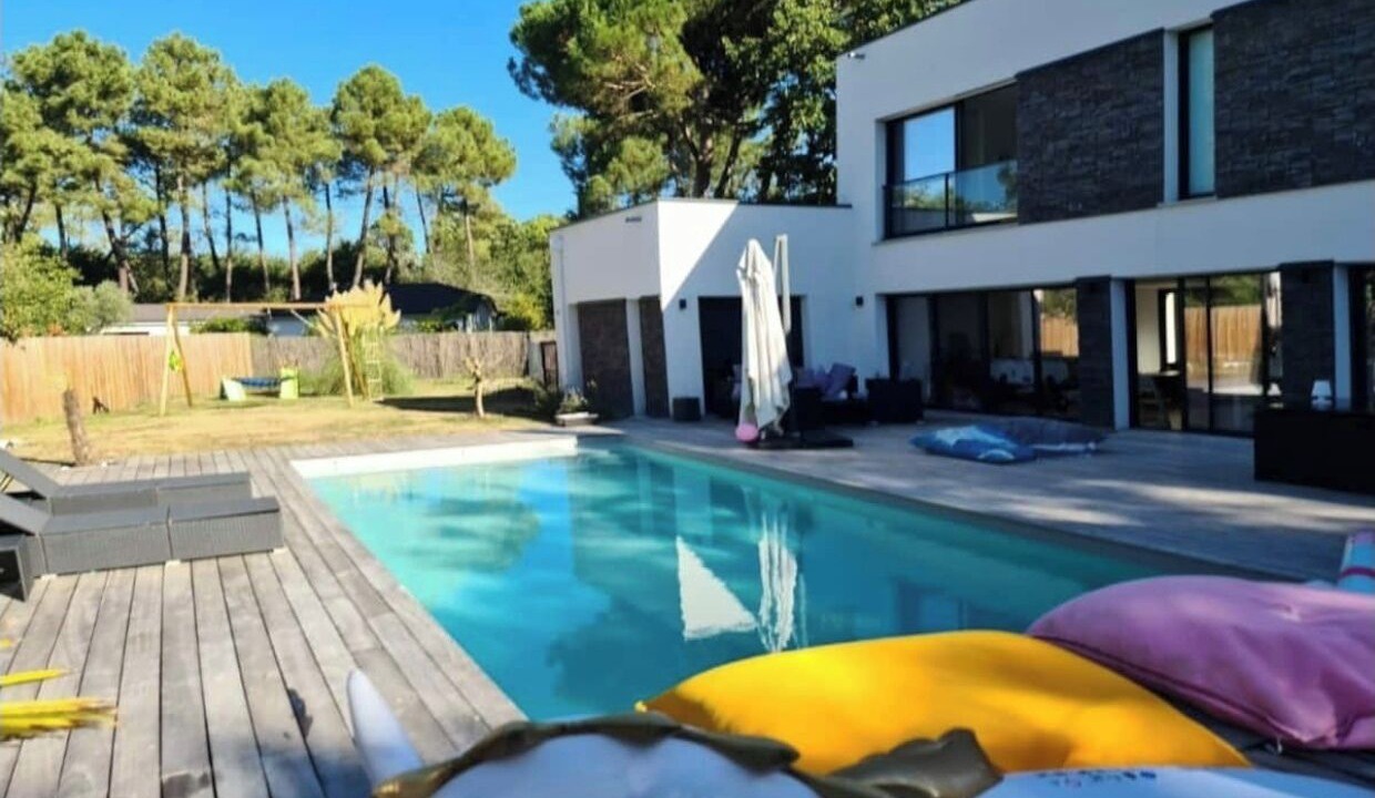 Photo of Outdoor in Pessac
