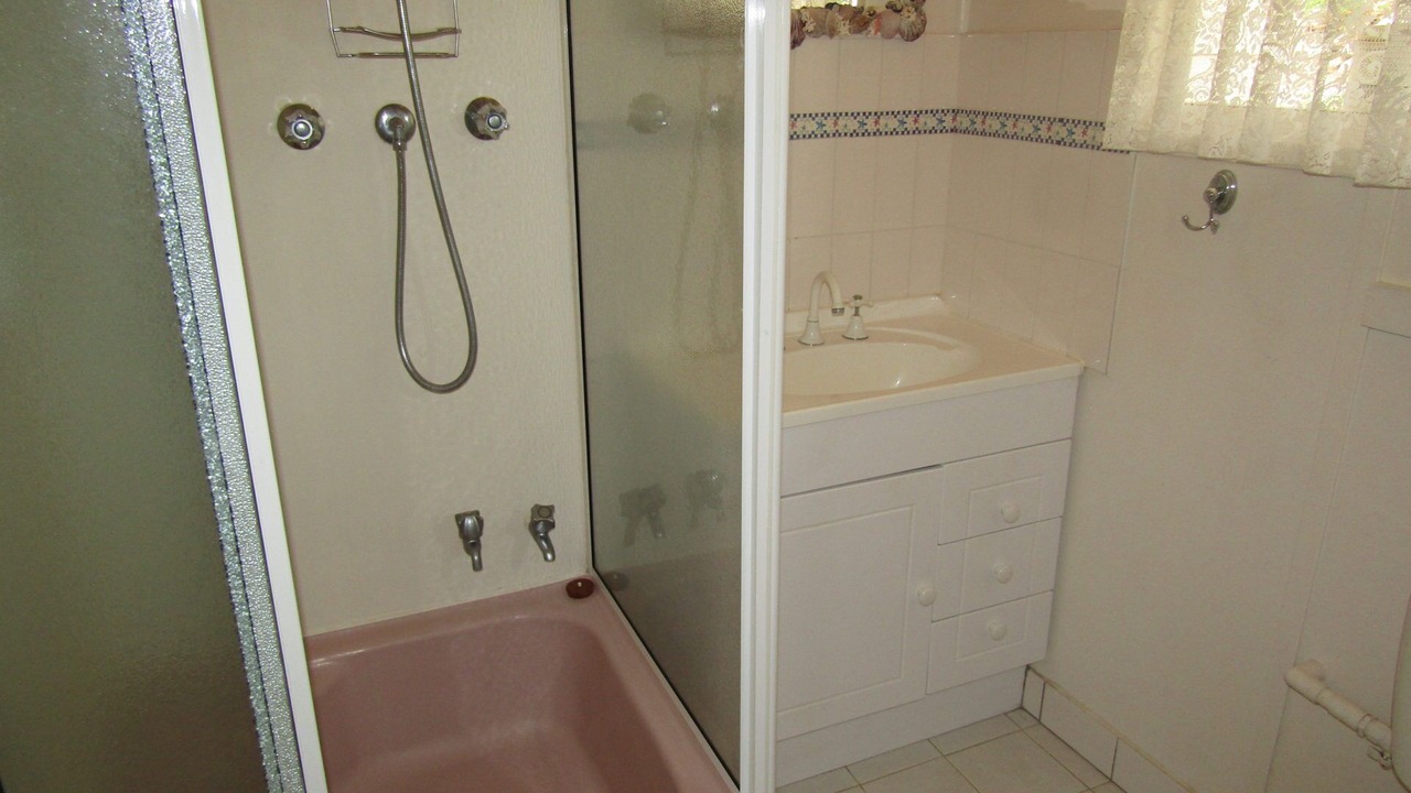 Photo of Bathroom in Muloowurtie
