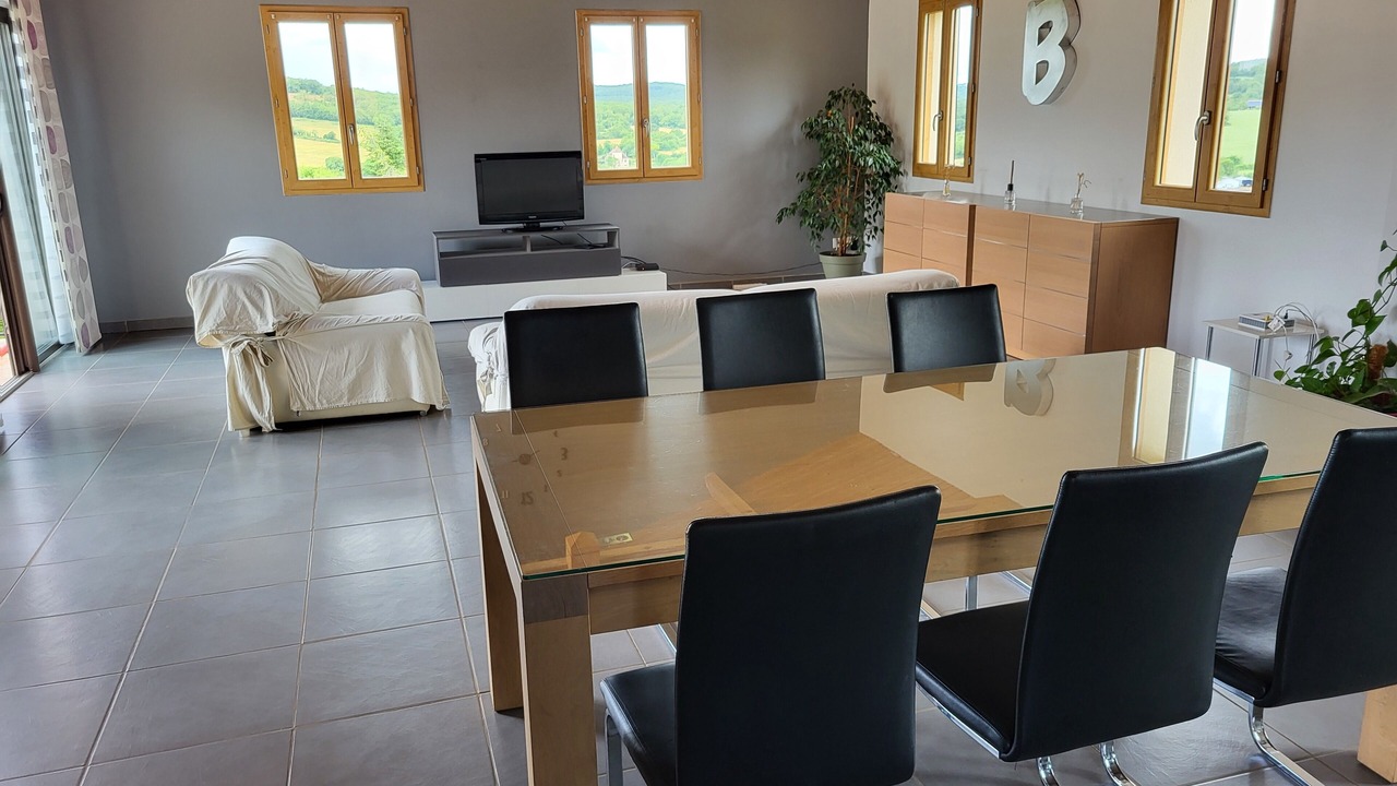 Photo of Others in Blars