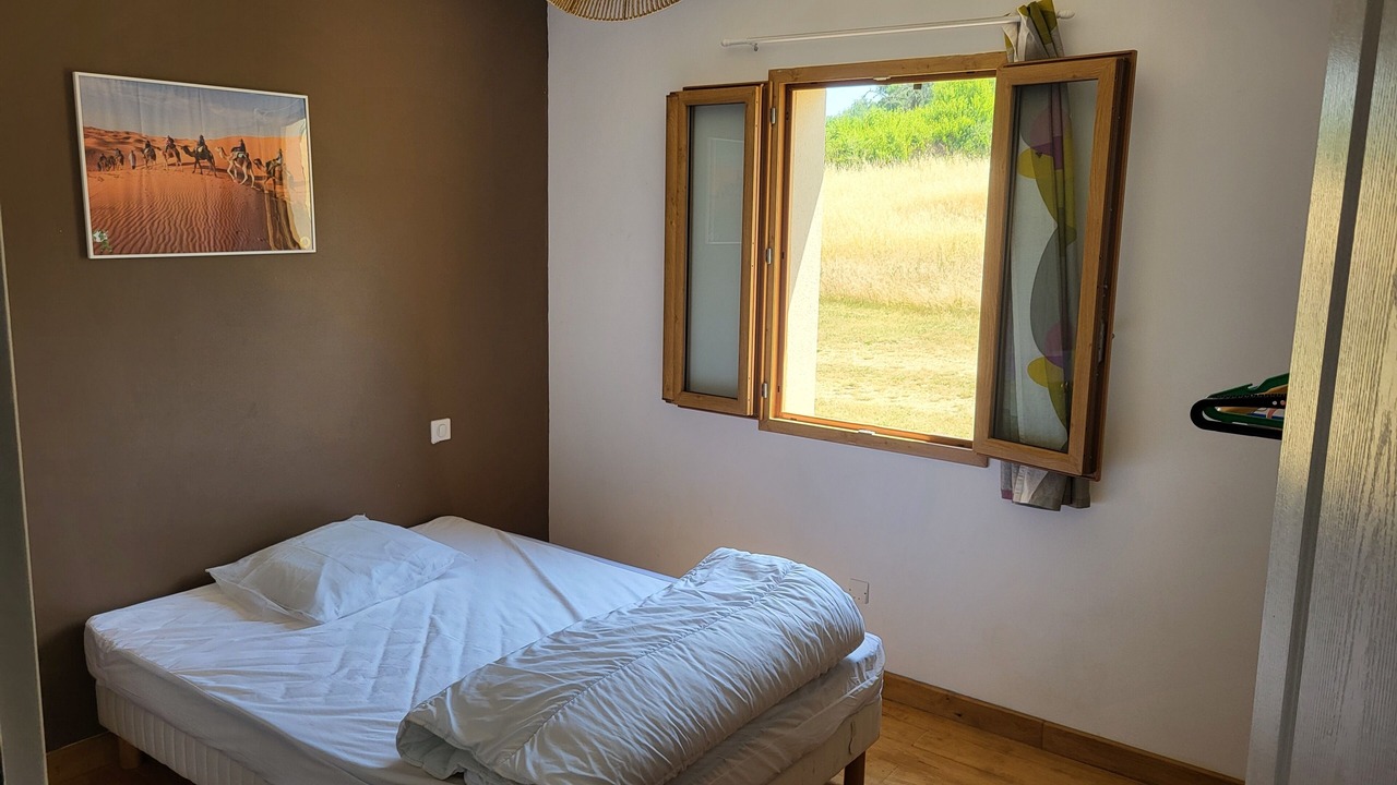 Photo of Others in Blars