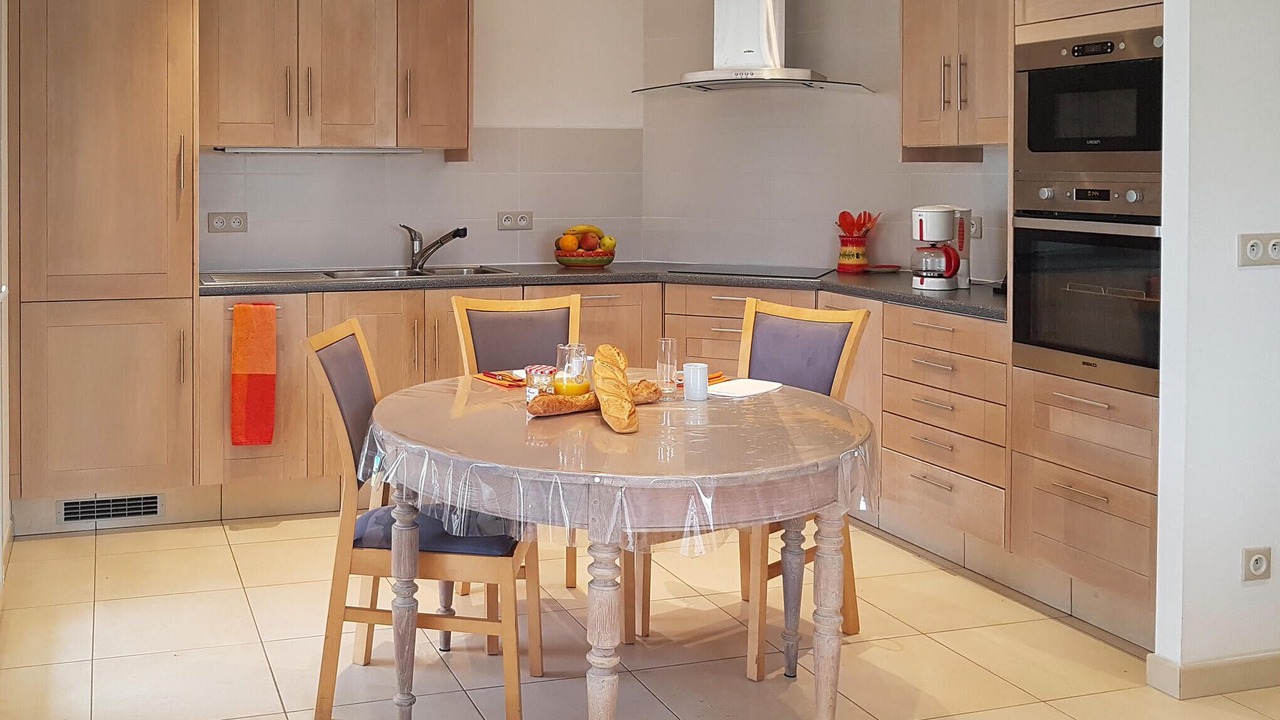 Photo of Others in Quarante