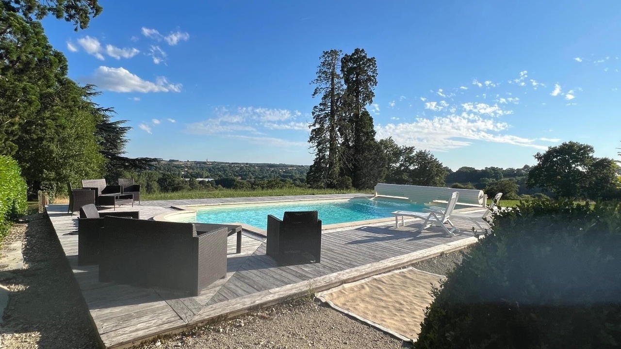 Photo of Outdoor in Montbron