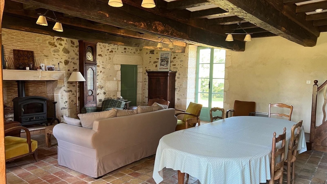 Photo of Livingroom in Montbron