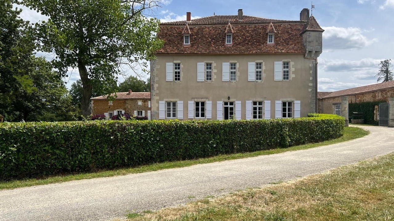 Photo of Outdoor in Montbron