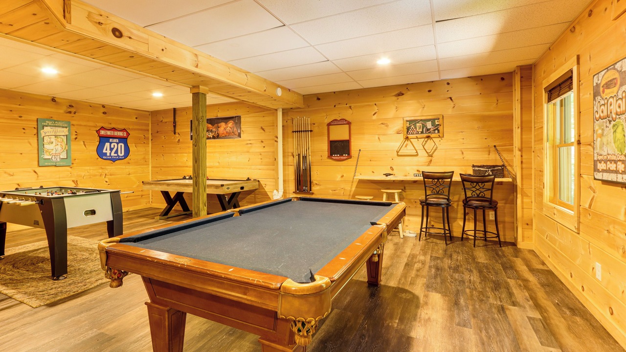 Photo of Bedroom in Walnut Mountain