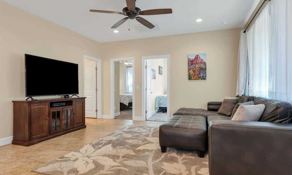 Photo of Livingroom in Uptown Sedona