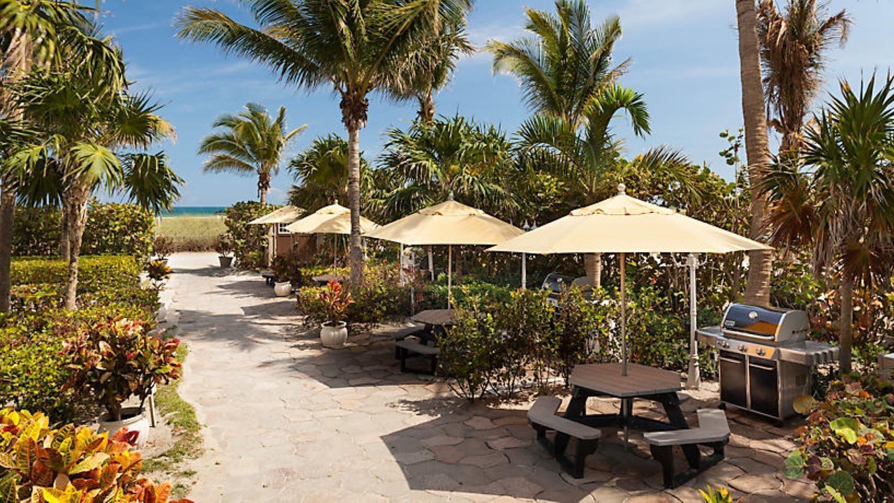 Photo of Outdoor in Surfside