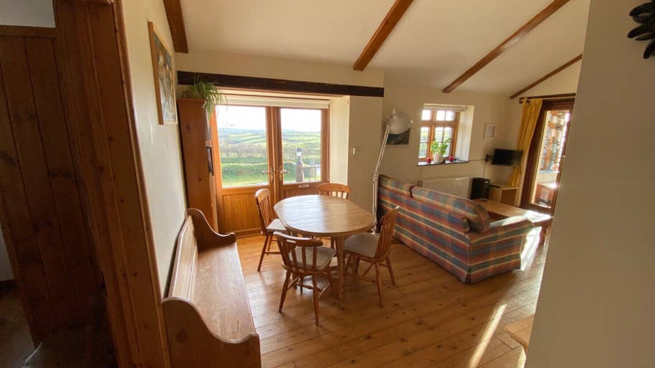 Photo of Livingroom in Camelford