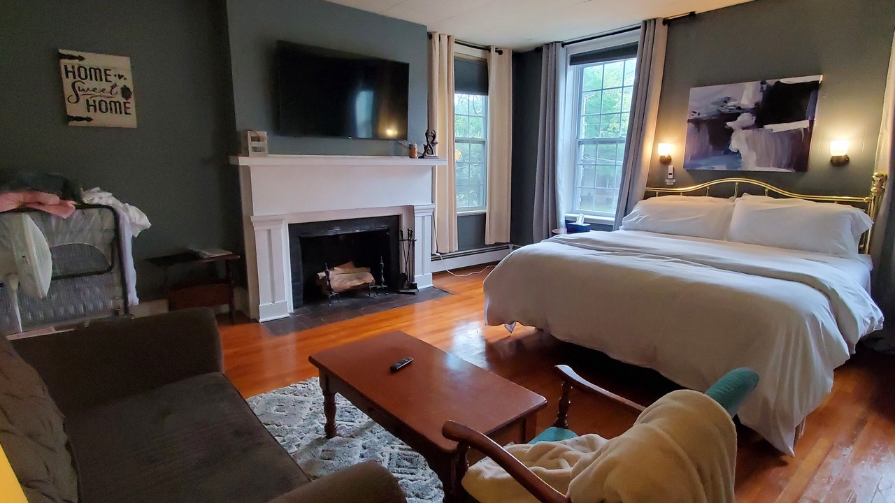 Photo of Bedroom in Auburn