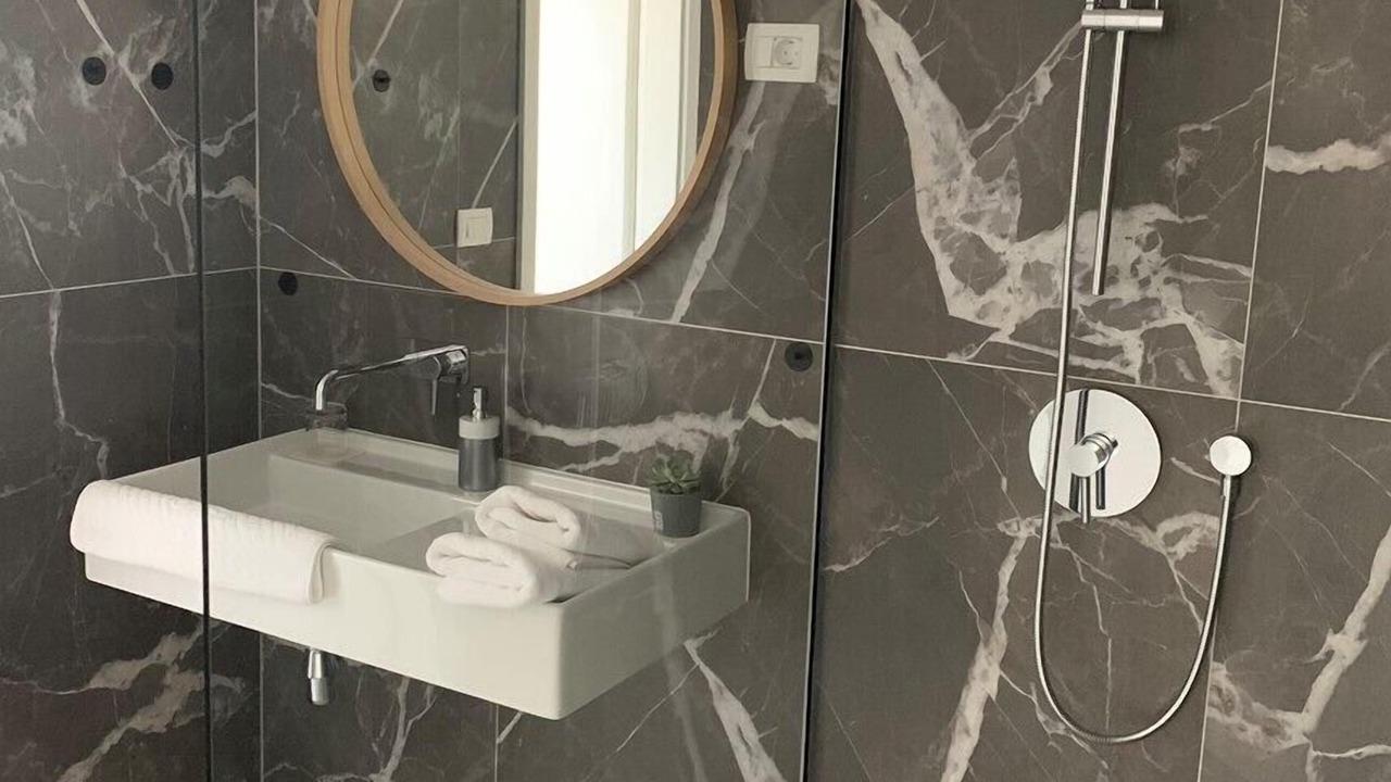 Photo of Bathroom in Brela