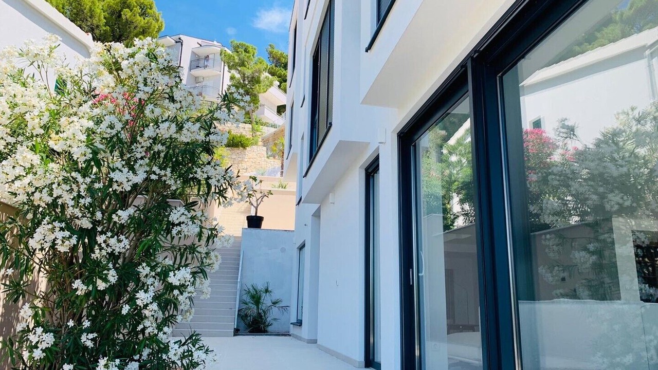 Photo of Outdoor in Brela