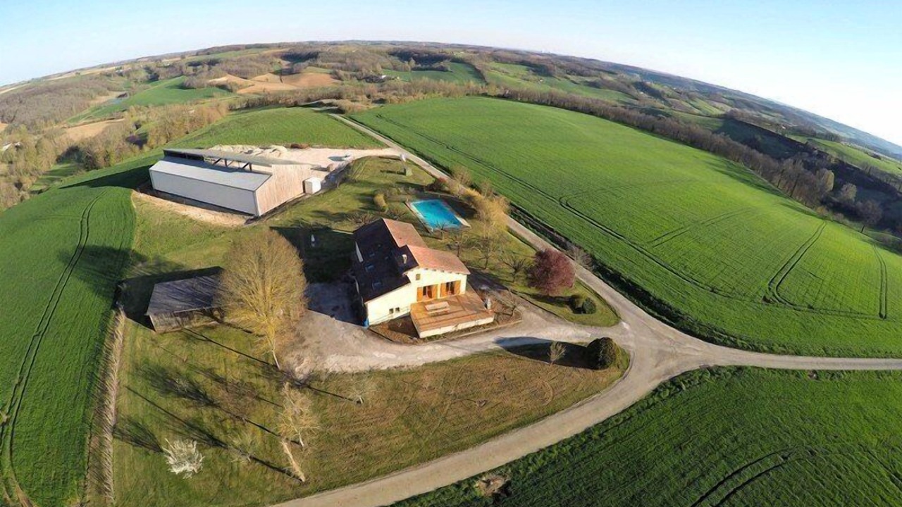 Photo of Outdoor in Saint-Martin-de-Beauville