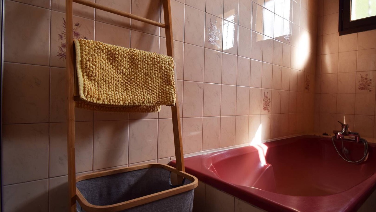 Photo of Bathroom in Saint-Martin-de-Beauville