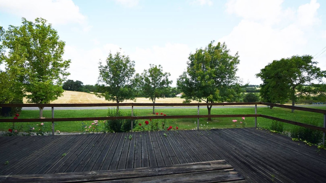 Photo of Outdoor in Saint-Martin-de-Beauville