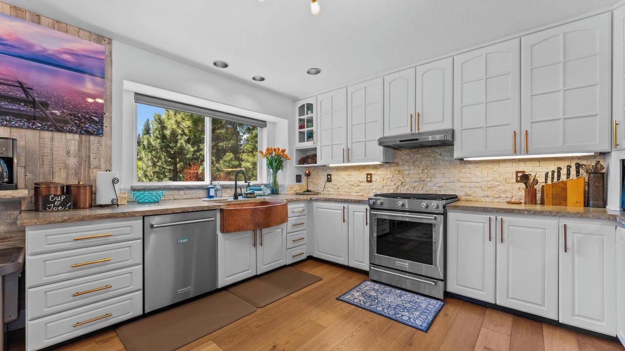Photo of Kitchen in Ponderosa Palisades