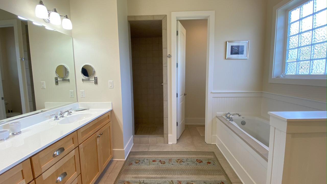 Photo of Bathroom in Cape Charles