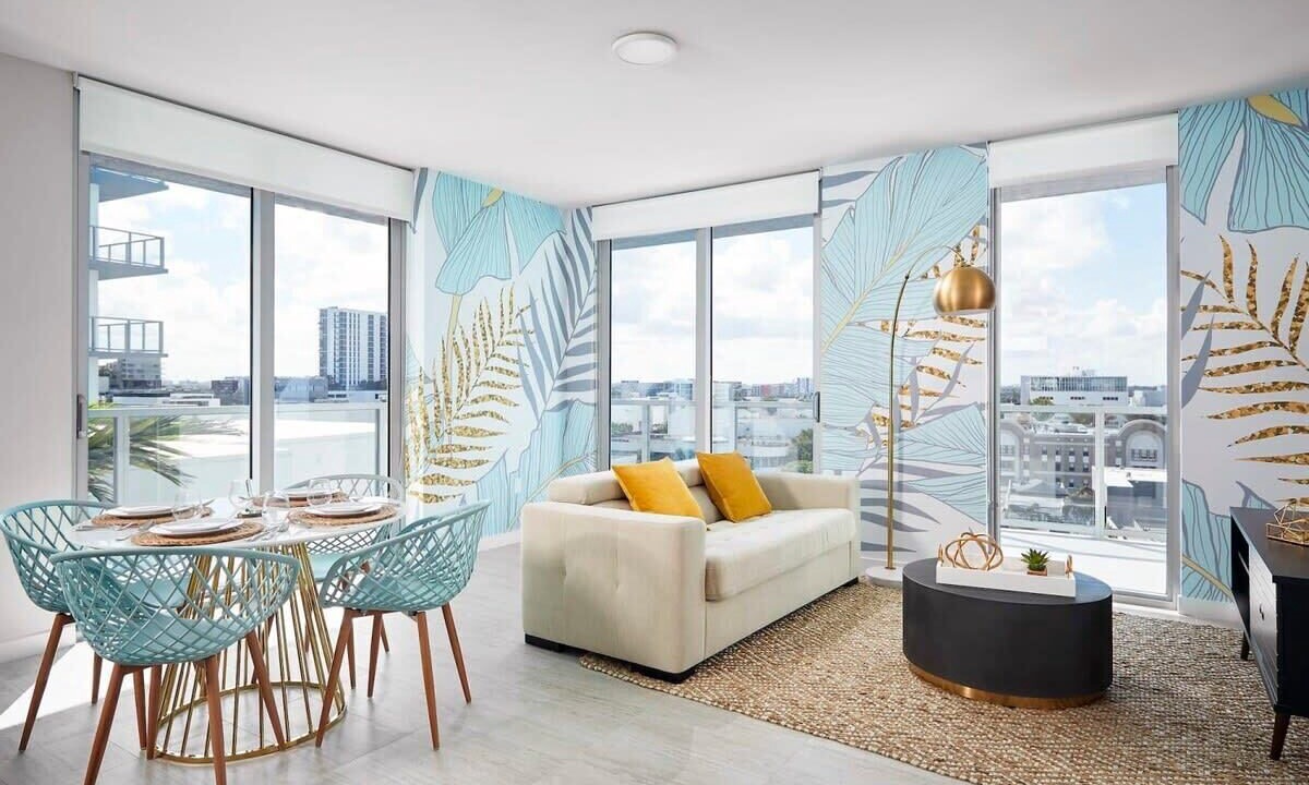 Photo of Livingroom in Northeast Miami