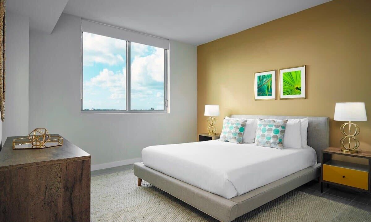 Photo of Bedroom in Northeast Miami
