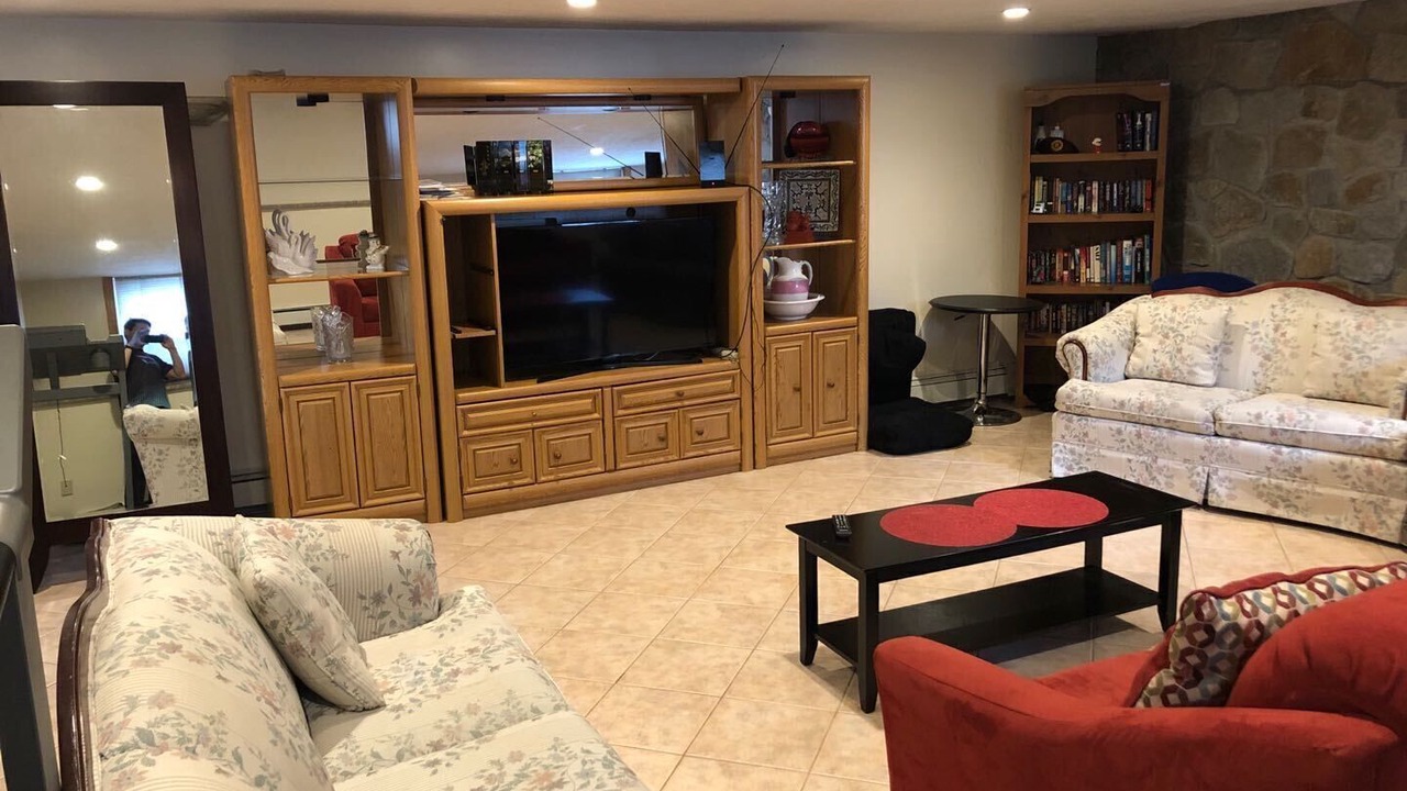 Photo of Livingroom in Readville