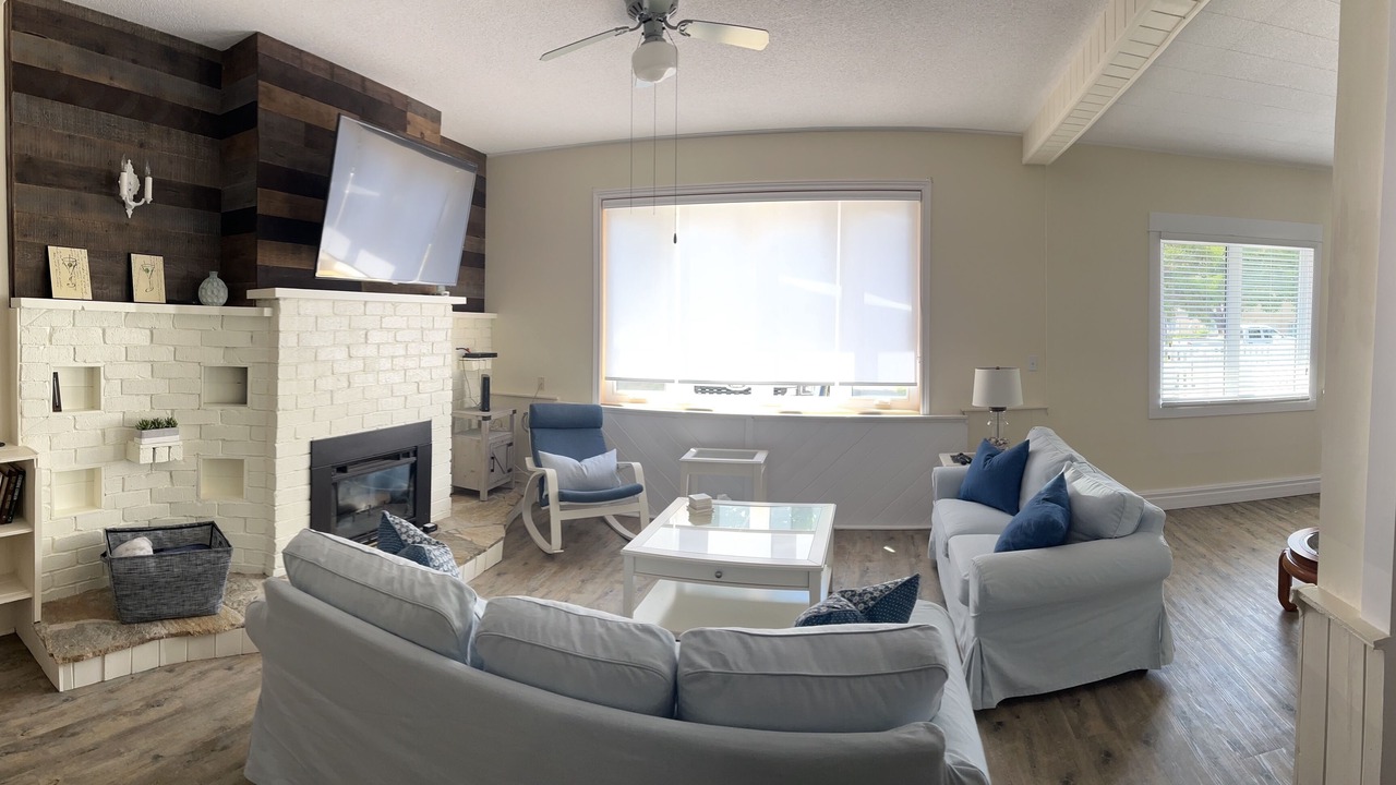 Photo of Livingroom in Brights Grove