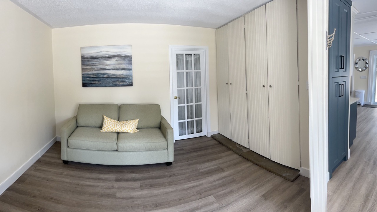 Photo of Bedroom in Brights Grove