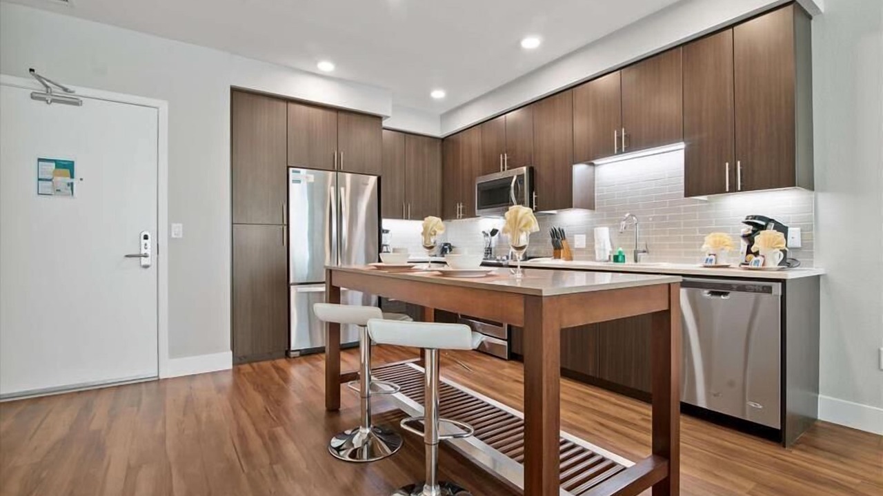 Photo of Others in Shoreline West