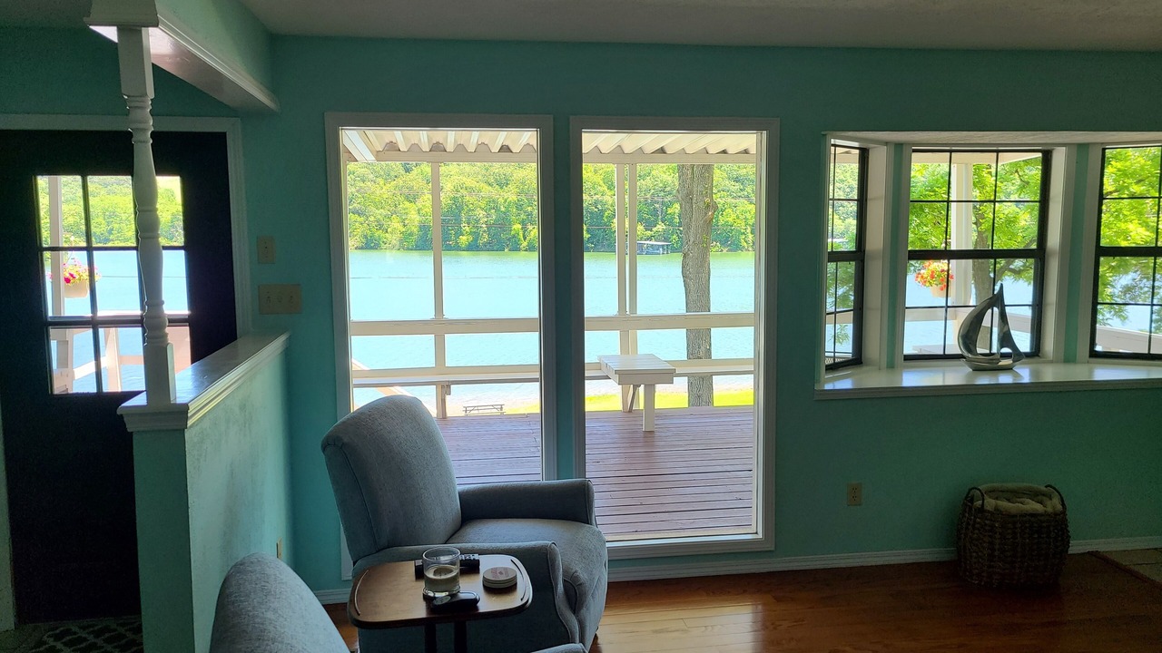 Photo of Livingroom in Rogers