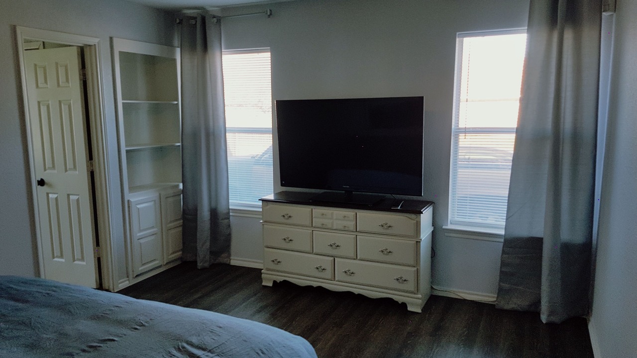 Photo of Bedroom in Saginaw