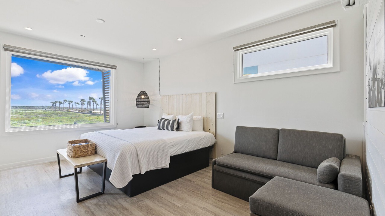 Photo of Bedroom in Corpus Christi