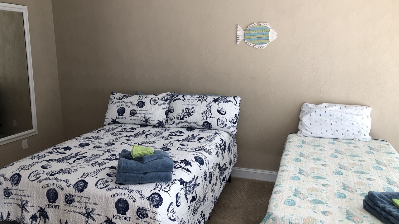 Photo of Bedroom in Willoughby Spit