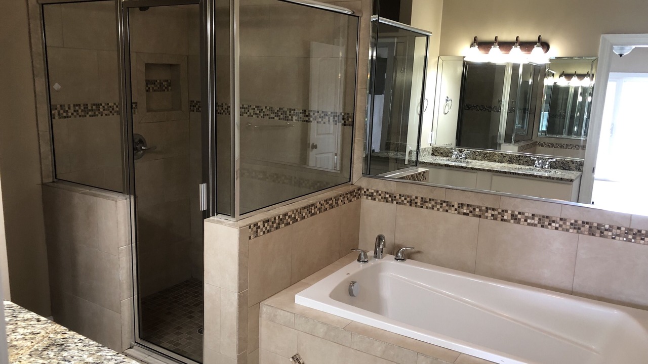 Photo of Bathroom in Willoughby Spit