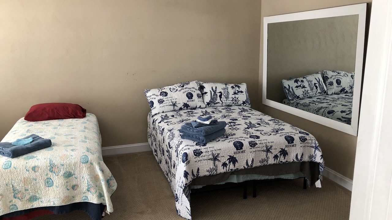 Photo of Bedroom in Willoughby Spit